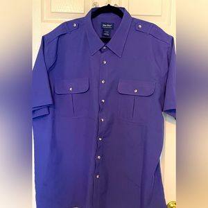 2X Mens Short Sleeve Shirt W/Epaulets. May have been worn once.